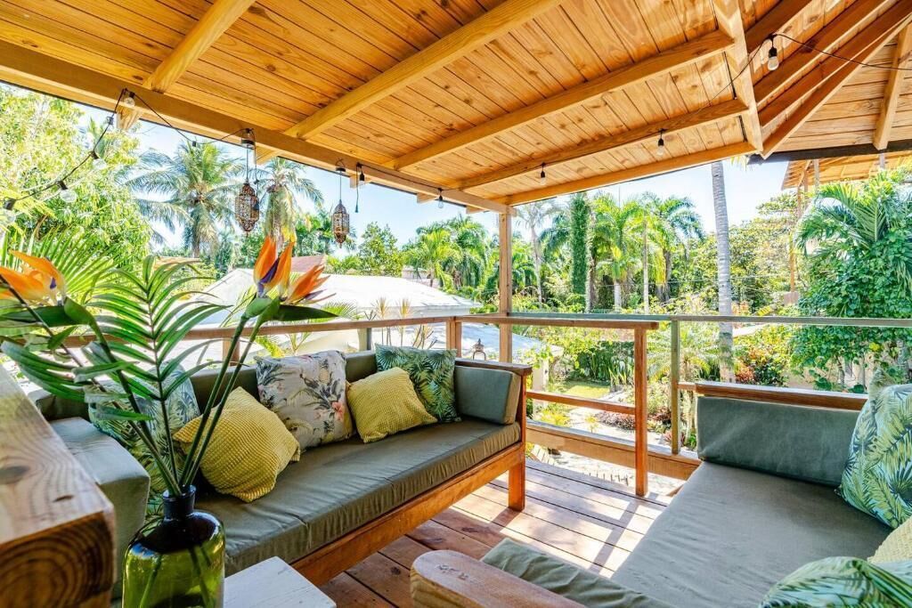 House, 3 Bedrooms | Property grounds