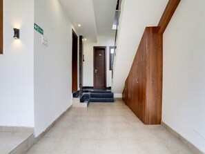 Interior - Super Collection O Mall Road Nainital (Nainital)