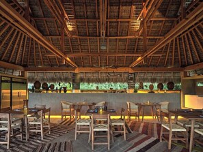 Dining - Hotel Punta Pajaros Villa 2 Puerto Escondido, Oaxaca (Puerto Escondido)