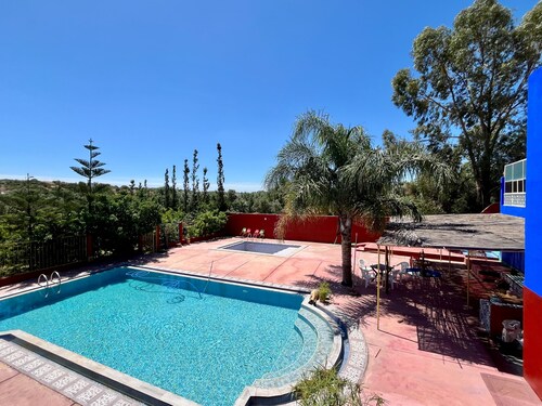 Traditional villa 10 minutes from the ocean, nestled in the Aïn Lahjar oasis.