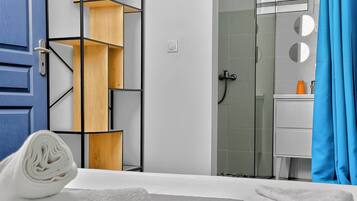 Family Villa, 3 Bedrooms, Balcony | Bathroom