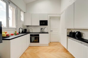 Private kitchen - Spacious Appartement 2br/7p - Nogent-sur-marne (Nogent-sur-Marne)