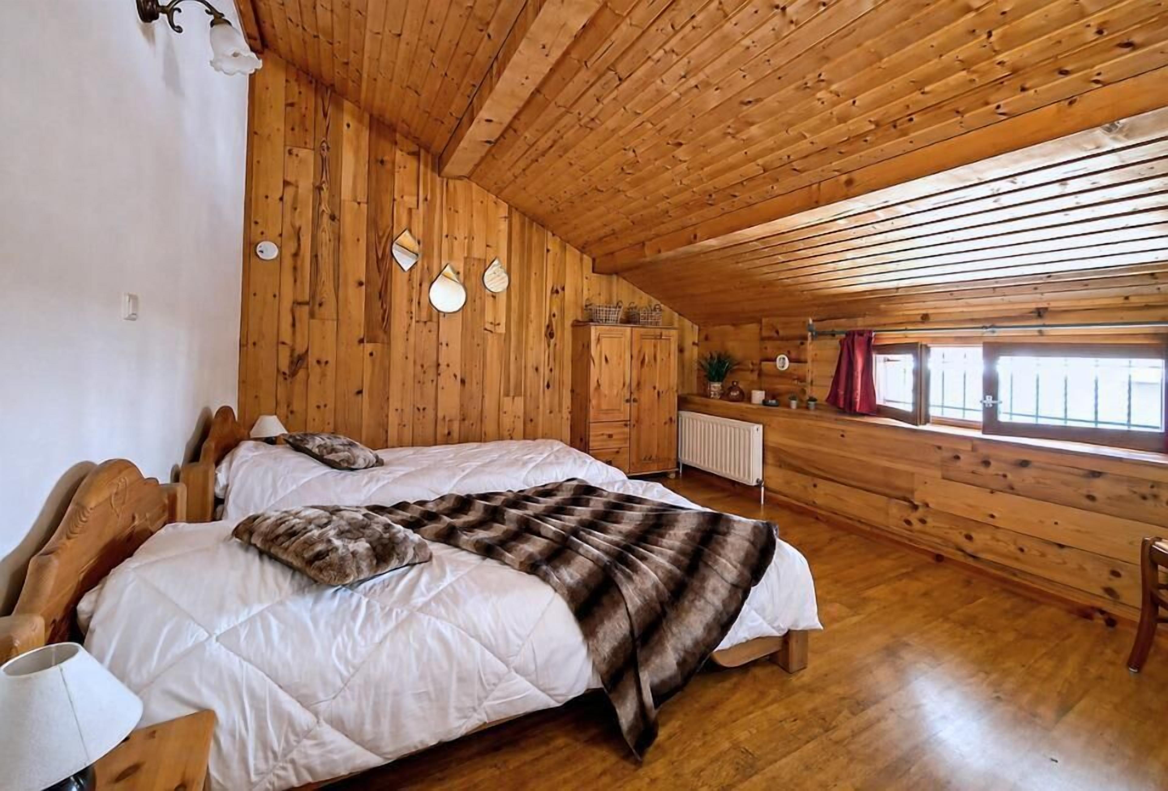 3 bedrooms