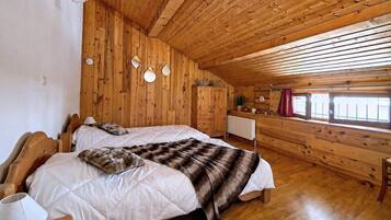 3 bedrooms