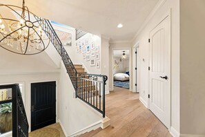 Interior - Coastal Oceanview Home| FIFA World Cup Near SoFi (Manhattan Beach)