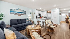 TV - Serenity Shores By Beach Star (Surfside Beach)