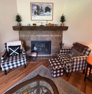 TV, fireplace, DVD player