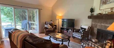 TV, fireplace, DVD player