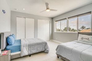 5 habitaciones, tabla de planchar con plancha, wifi y ropa de cama 