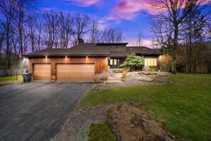 Exterior - Delightful Catskills Home w Indoor Pool, Hot Tub + Sauna, Game room, Sleeps 20+ (Fallsburg)