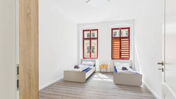 2 bedrooms, WiFi, bed sheets