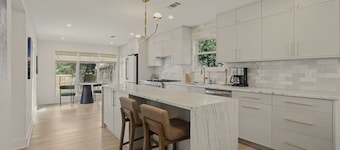Elegant LSU Ave Home near LSU South Gates