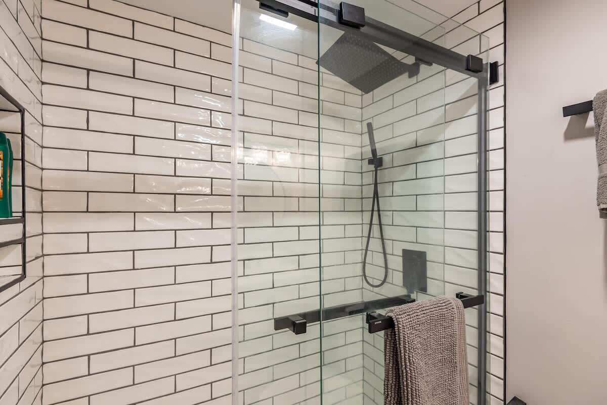 Shower, hair dryer, shampoo