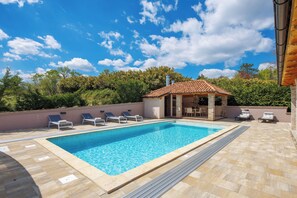 Pool - Lux pool 3 bedrooms house near Opatija (Klana)
