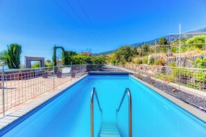 Udendørs pool