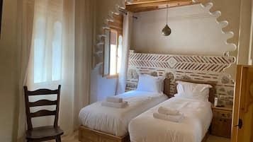 Standard-Doppel- oder -Zweibettzimmer | Kostenloses WLAN