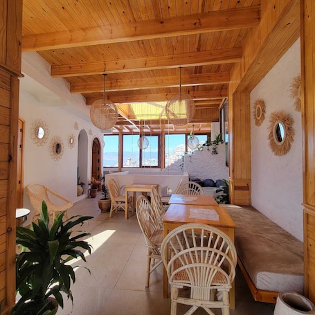 Interior. Riad Nassar