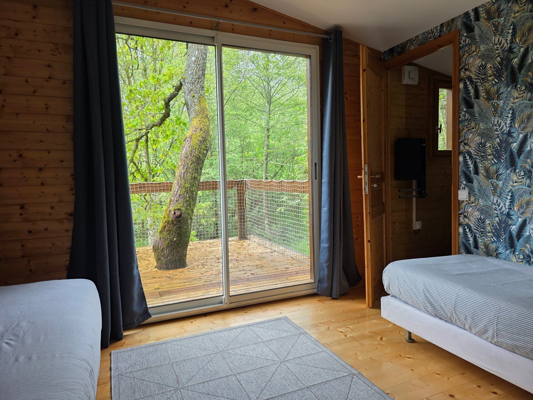 1 bedroom, Internet