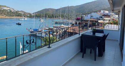 Stunning Waterfront Holiday at Datça Marina