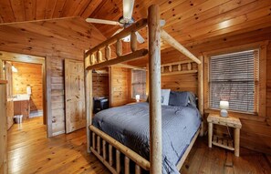 3 chambres, fer et planche à repasser, lit parapluie, Wi-Fi gratuit