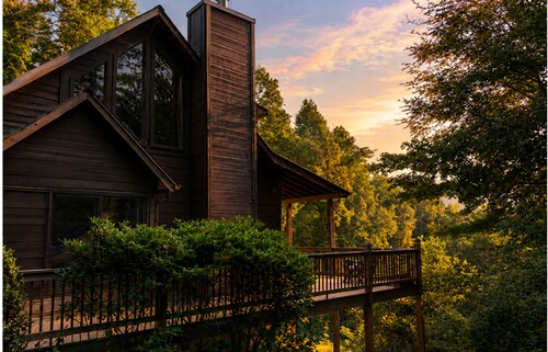 Serenity Summit, Hot tub, Fire pit, Amazing Views