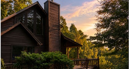 Serenity Summit, Hot tub, Fire pit, Amazing Views