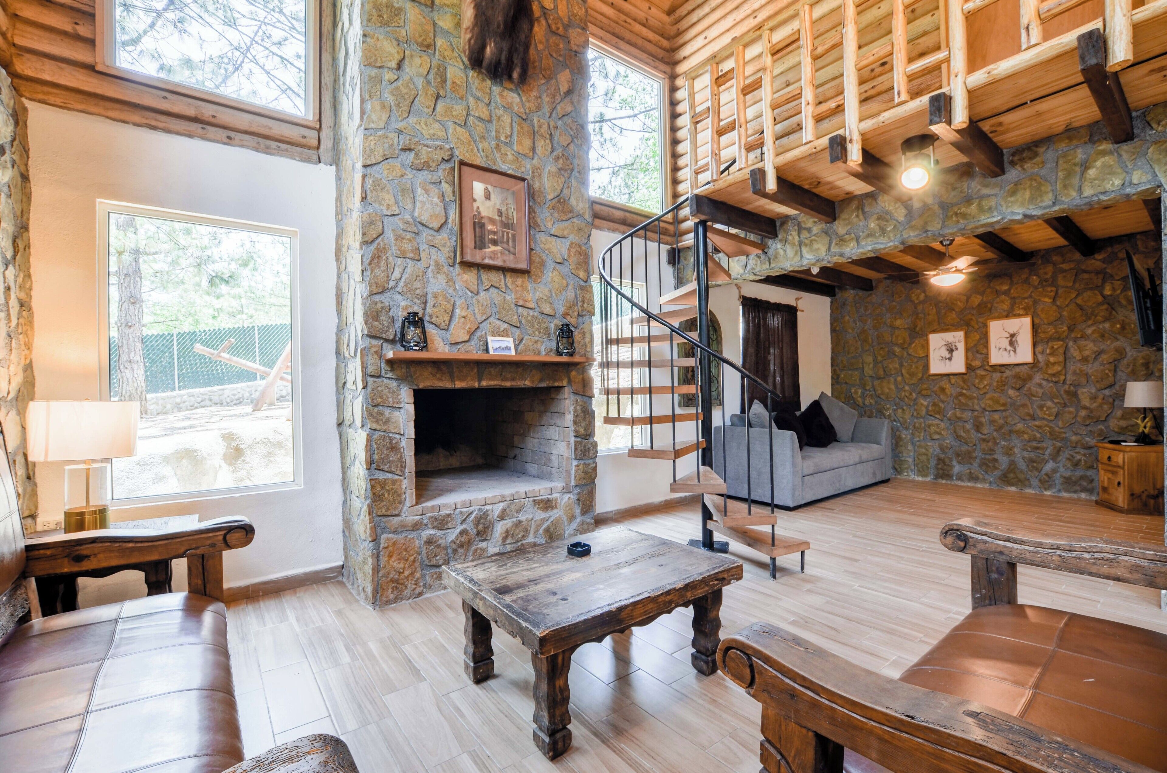 Cabaña Confort, vista a la montaña | Área de sala de estar
