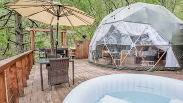 Bungalow Standard, vue montagne | Terrasse/Patio