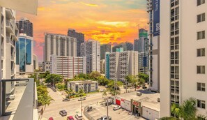 Property grounds - Stylish Studio in Brickell Hotspot Stay with Amenities (Miami)