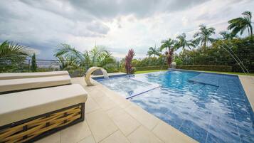 Outdoor pool, a heated pool