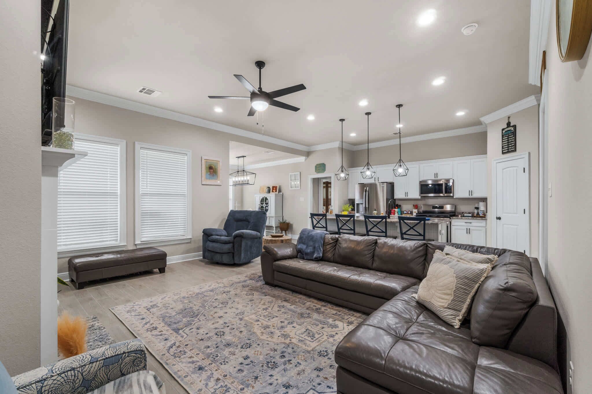 Télévision, espaces bureaux