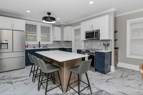 The River House | 3BR Near Downtown