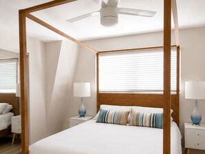 Iron/ironing board, internet, bed sheets