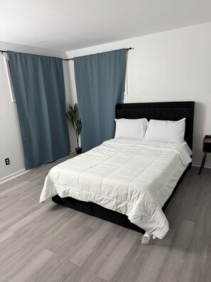 2 bedrooms, WiFi, bed sheets - Lovely 2-bedroom house in charming Rochester (Rochester)