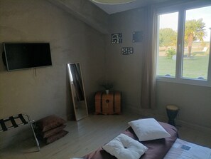 Strykejern/-brett, wi-fi og sengetøy
