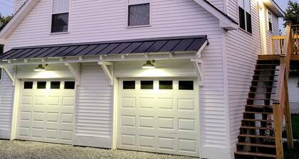 Spacious 1 BR Carriage House - 2 min walk to Missouri Star