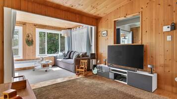 TV, stereo, offices