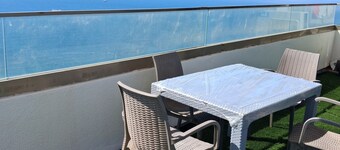 Magnificent sea view apartment