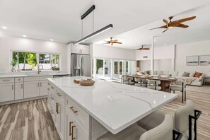 Interior - St. Armands Circle Luxe 5BR Home with Private Pool (Sarasota)