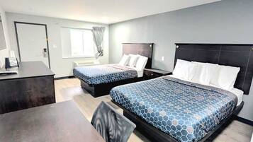 Zimmer, 2 Doppelbetten, Nichtraucher