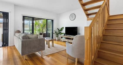 Seabrook – on Main Street, walk to beach & shops