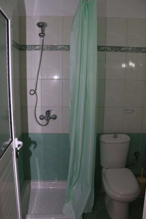 Bathroom - Hotel Ceko (Sarandë)