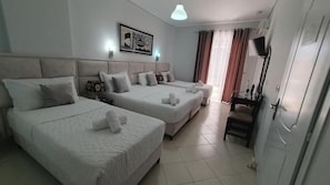 Room - Hotel Ceko (Sarandë)