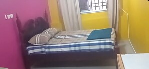 5 chambres, Wi-Fi gratuit, draps fournis