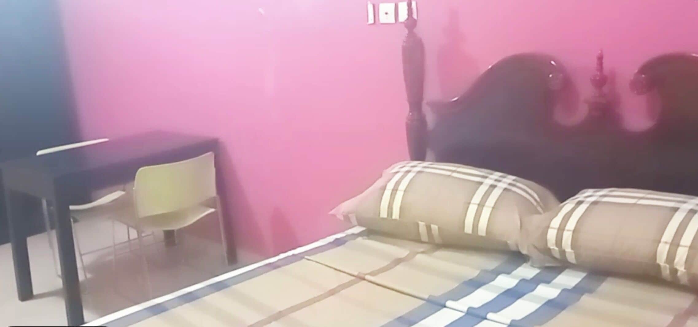5 bedrooms, free WiFi, bed sheets