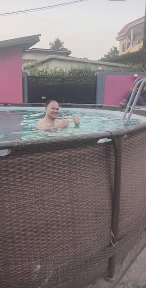 Beheizter Pool