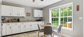 Terrific 3-bedroom house in charming Greenville