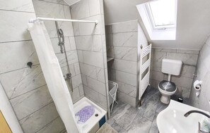 Shower, hair dryer - 3 bedroom awesome home in Gospic (Gospic)