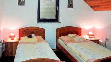 2 bedrooms, free WiFi