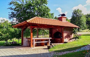 Outdoor dining - 2 bedroom cozy home in Kuterevo (Kuterevo)